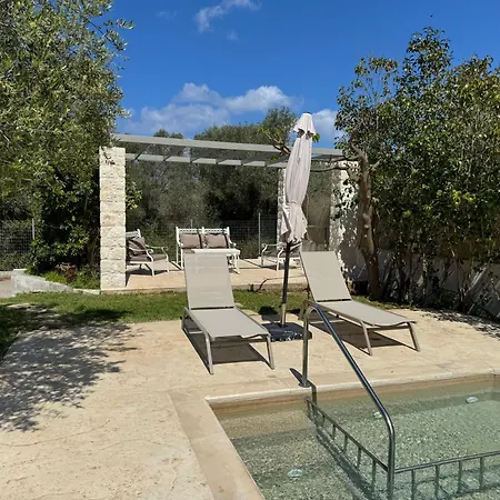 Villa Marian With Private Swimming Pool & Jacuzzi